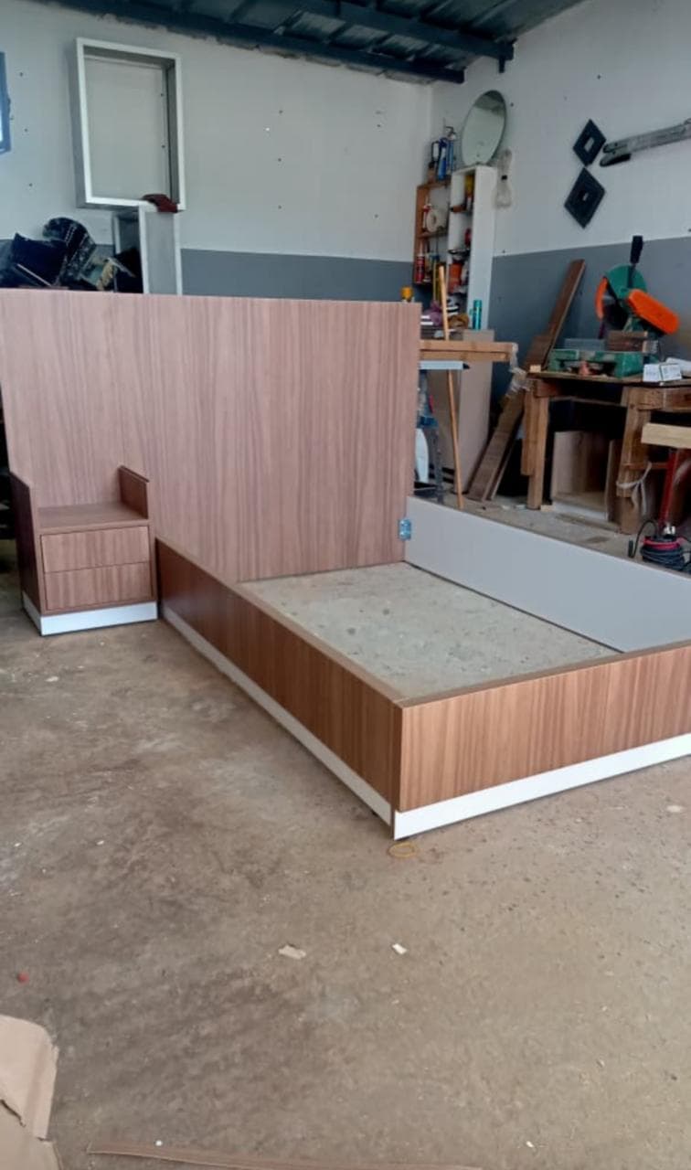 Fabrication de mobilier en bois