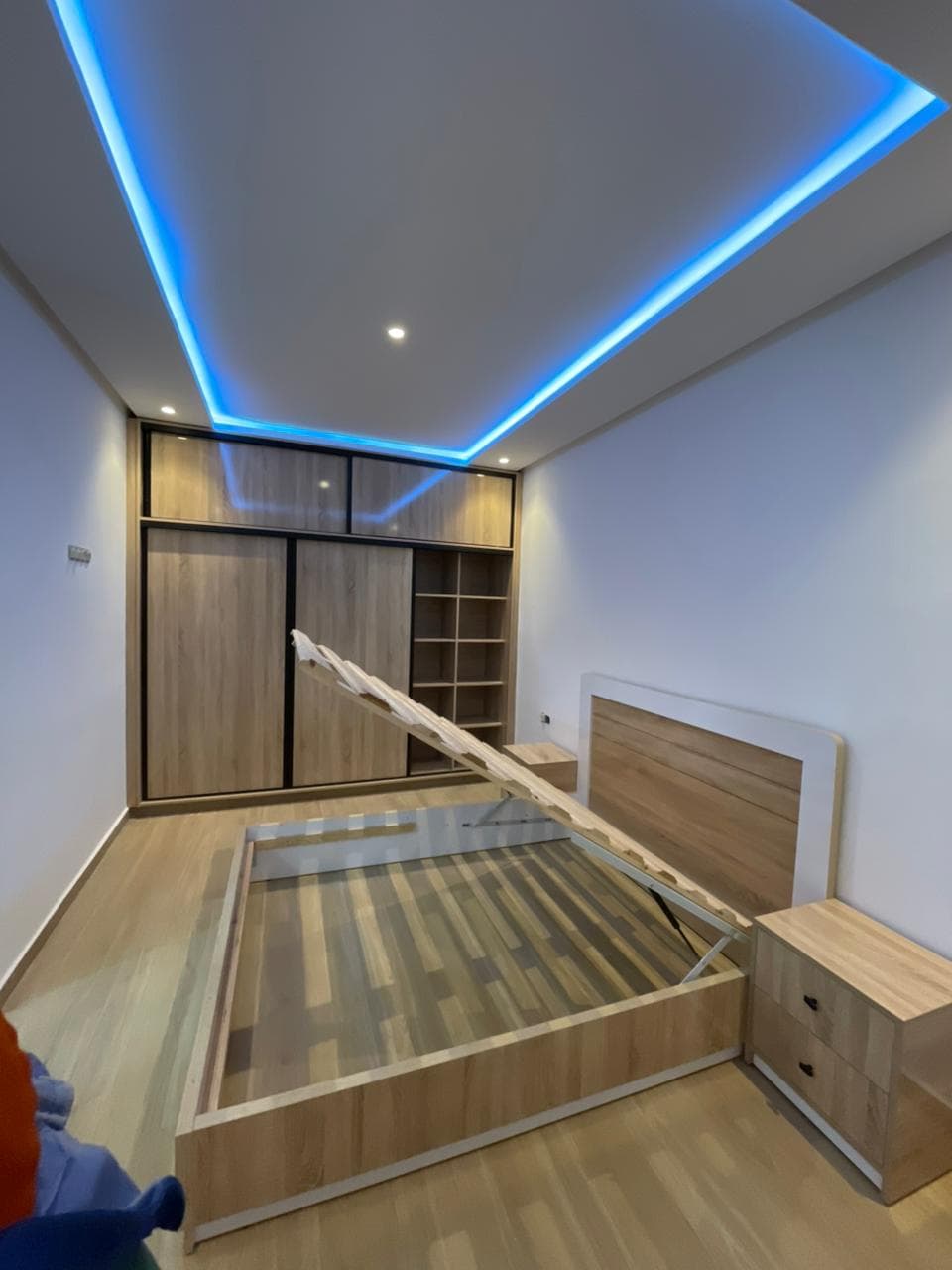 Finition lit sur mesure