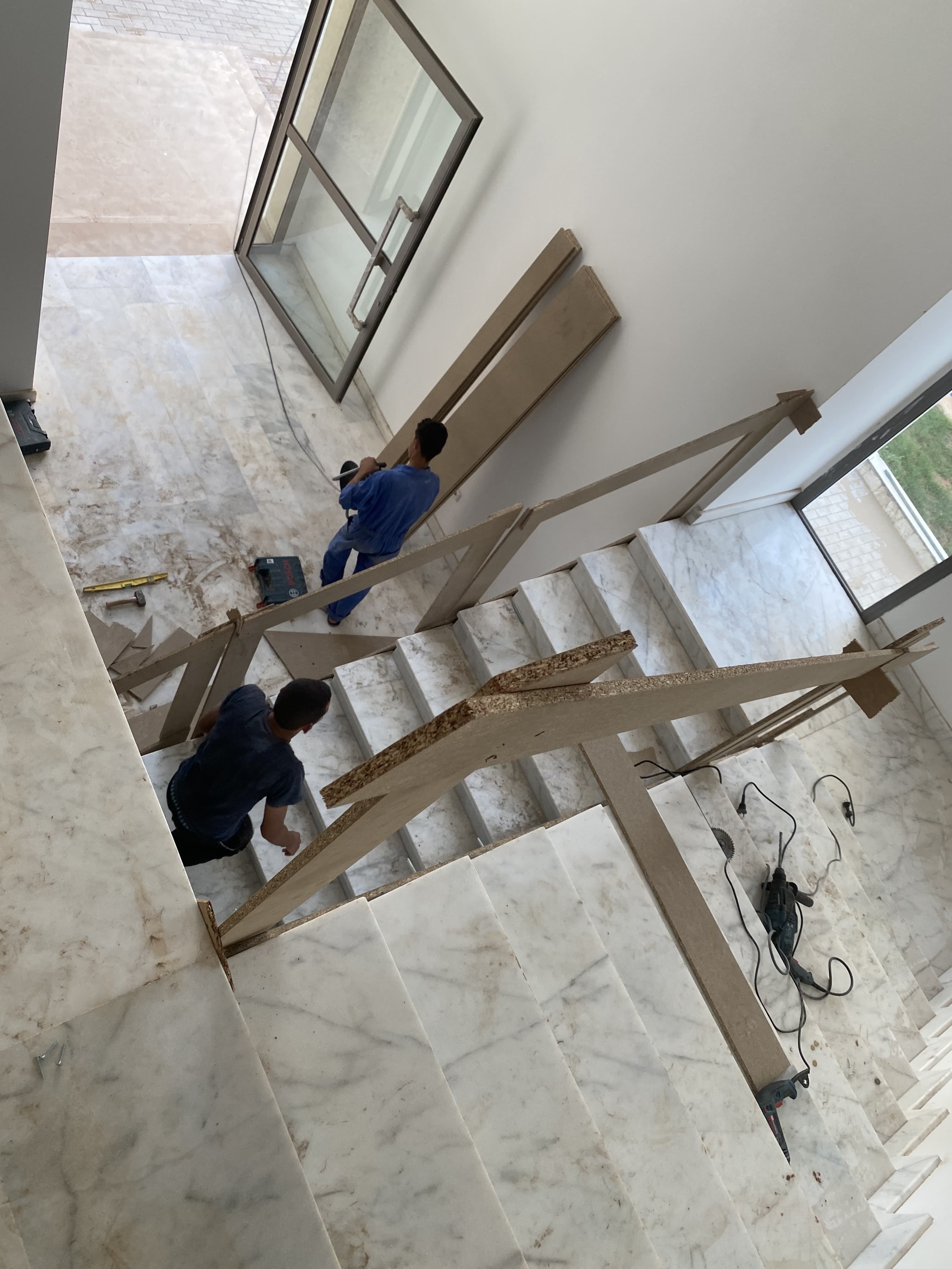 Escalier moderne verre 
