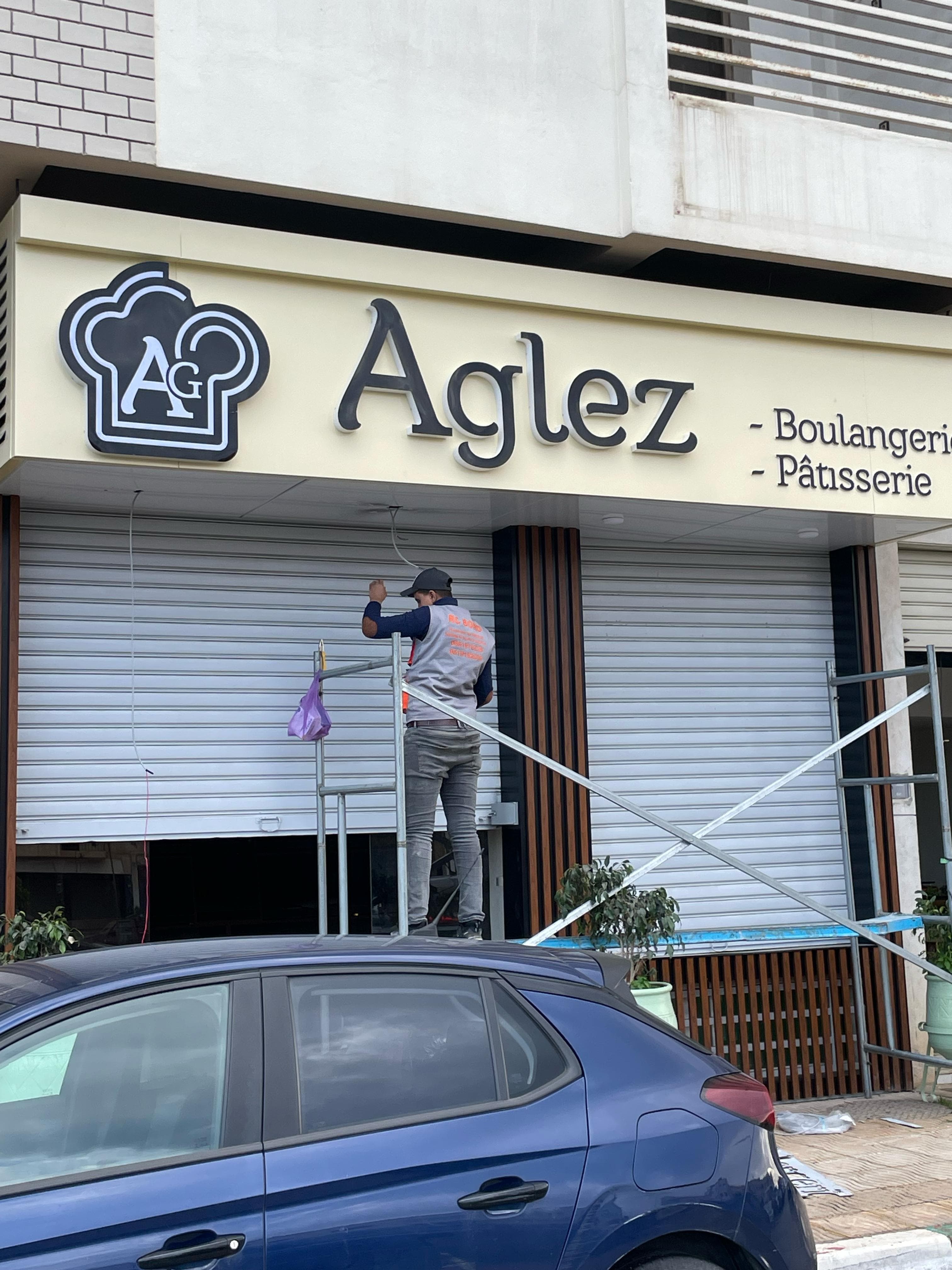 Panneaux publicitaires